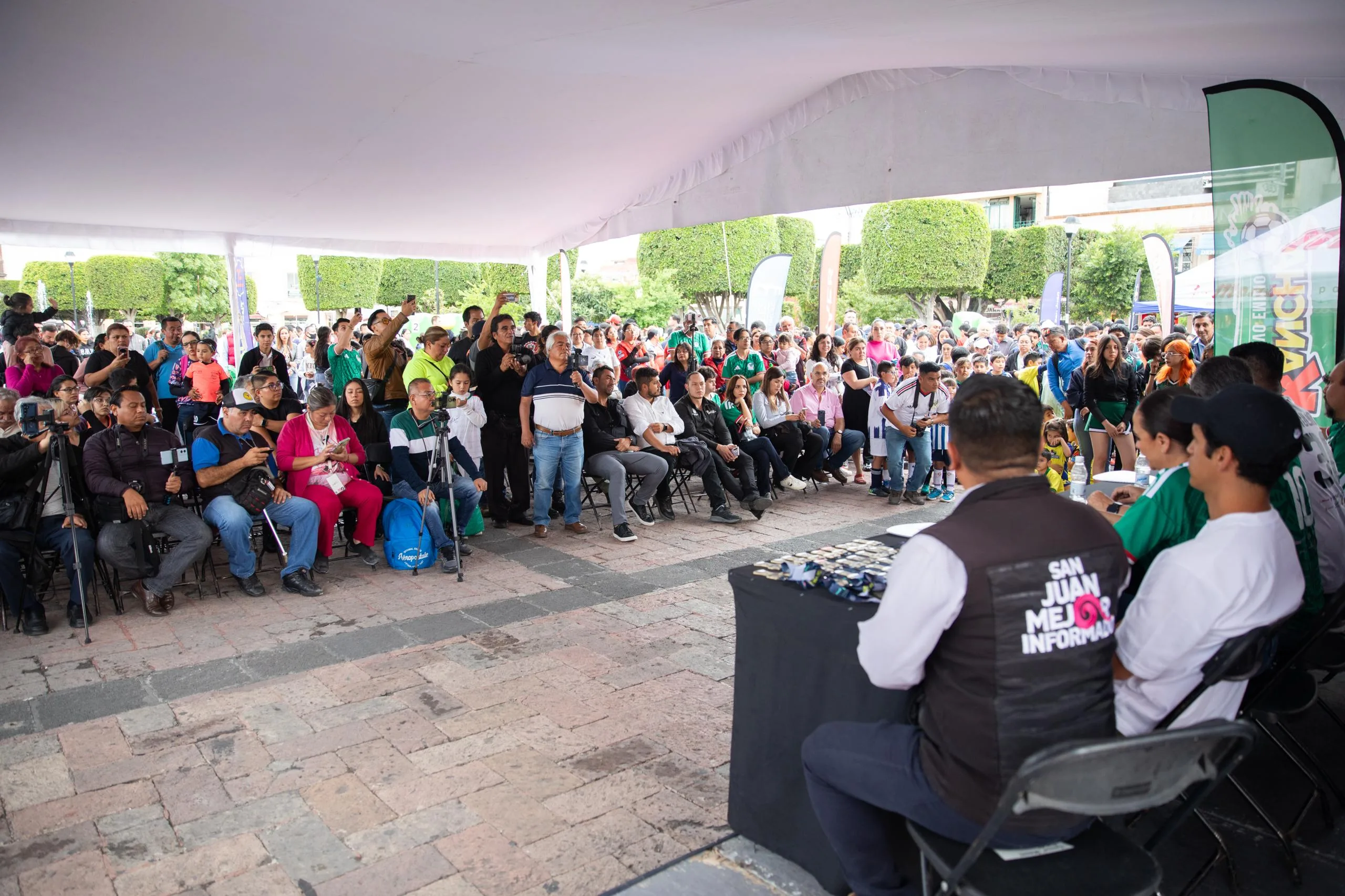 Comunidades de SJR recibirán "Festigoleando".