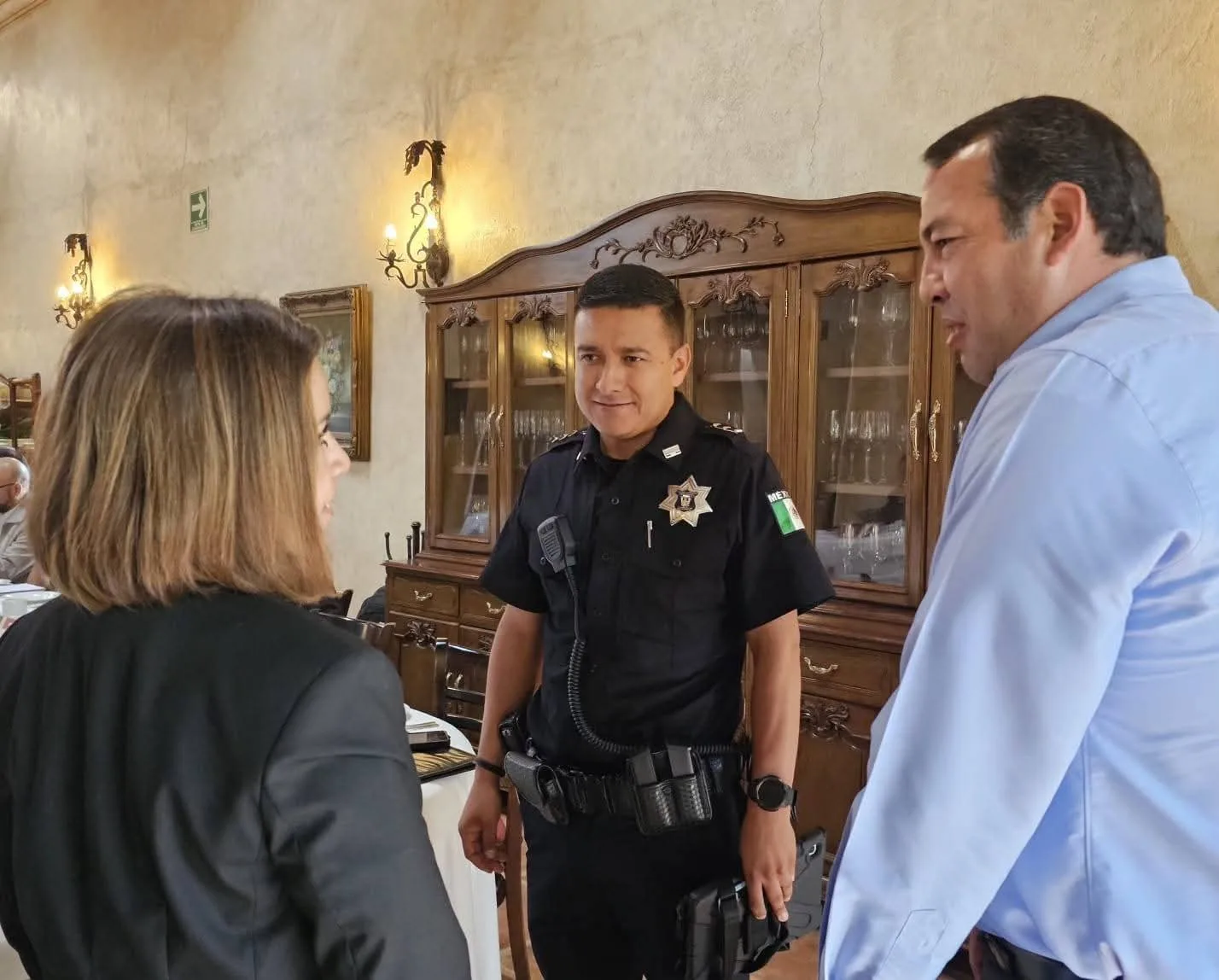 Alcalde y Secretario de Seguridad Pública participan en Mesa de Paz de la Región SJR