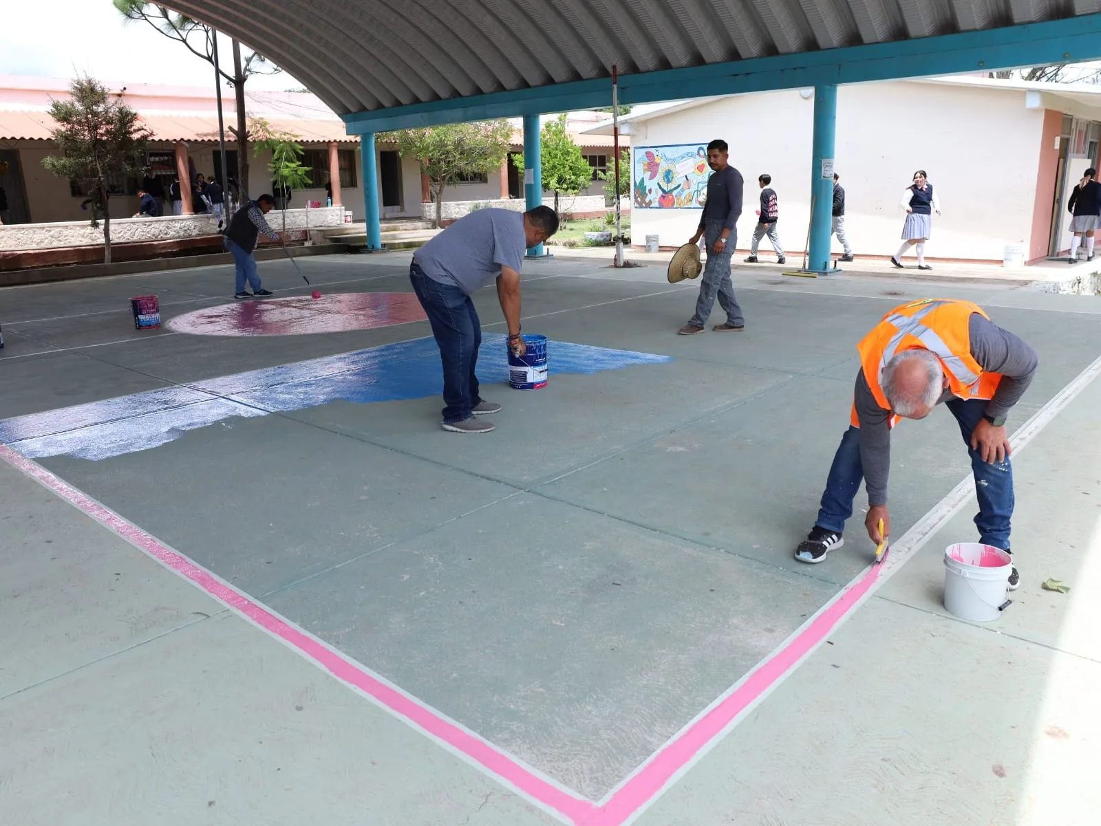 Llevan a El Rosario; labores de limpieza, rehabilitación de espacios públicos, campaña de salud visual, entre otras acciones.
