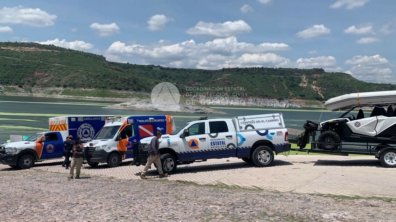 Tragedia en Presa de Zimapán; 6 trabajadores a bordo de lancha sufren volcadura; al momento sólo 1 cuerpo a podido ser recuperado.