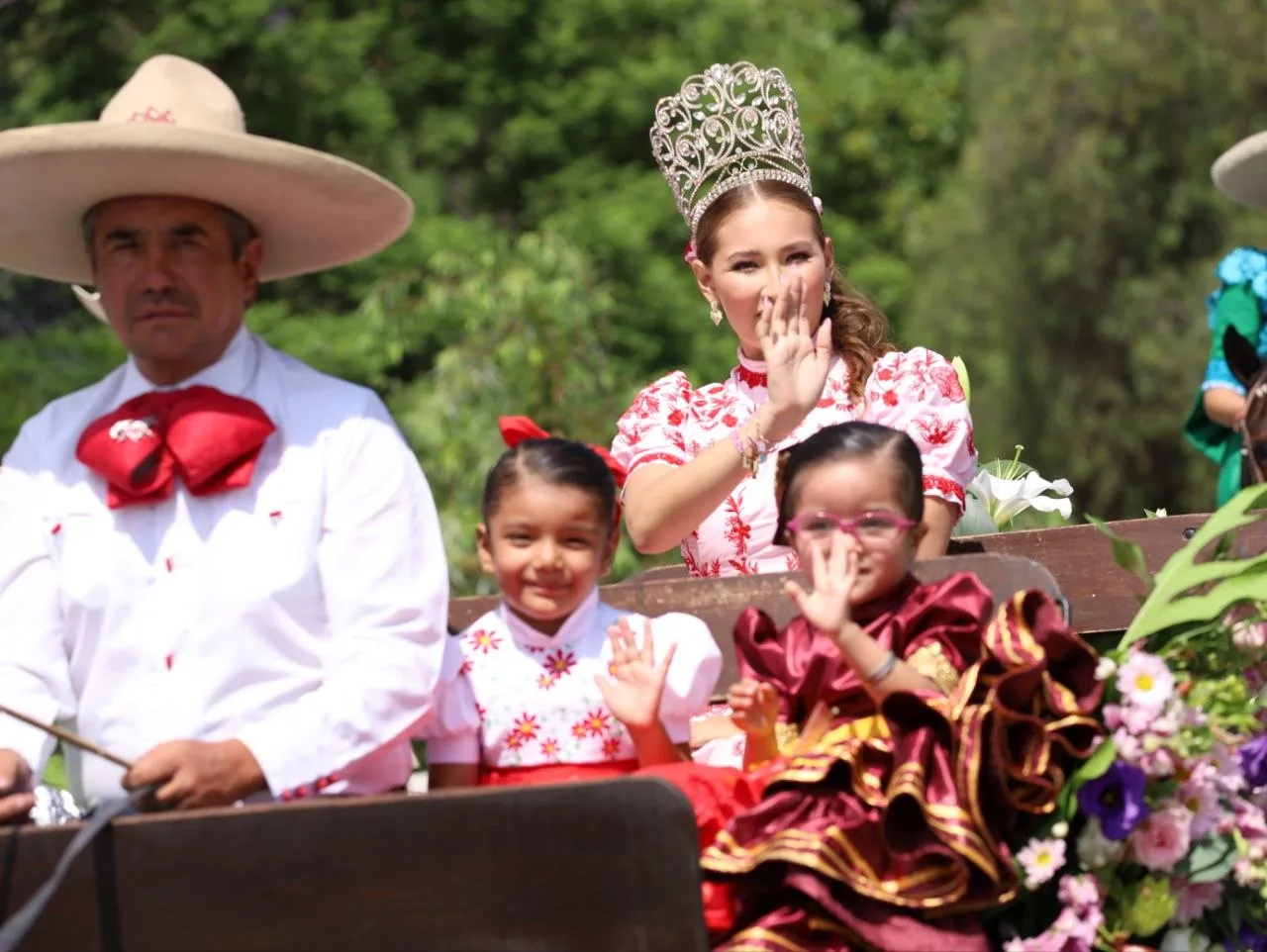 Mil 600 Jinetes participaron en Cabalgata de la Amistad; así arrancó la Feria SJR 2026 con más de 3 mil asistentes.