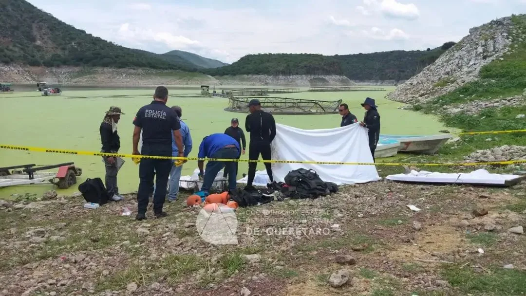 Tras varias horas de busqueda lograron rescatar los 4 cuerpos de personas fallecidas; en Presa Zimapan.
