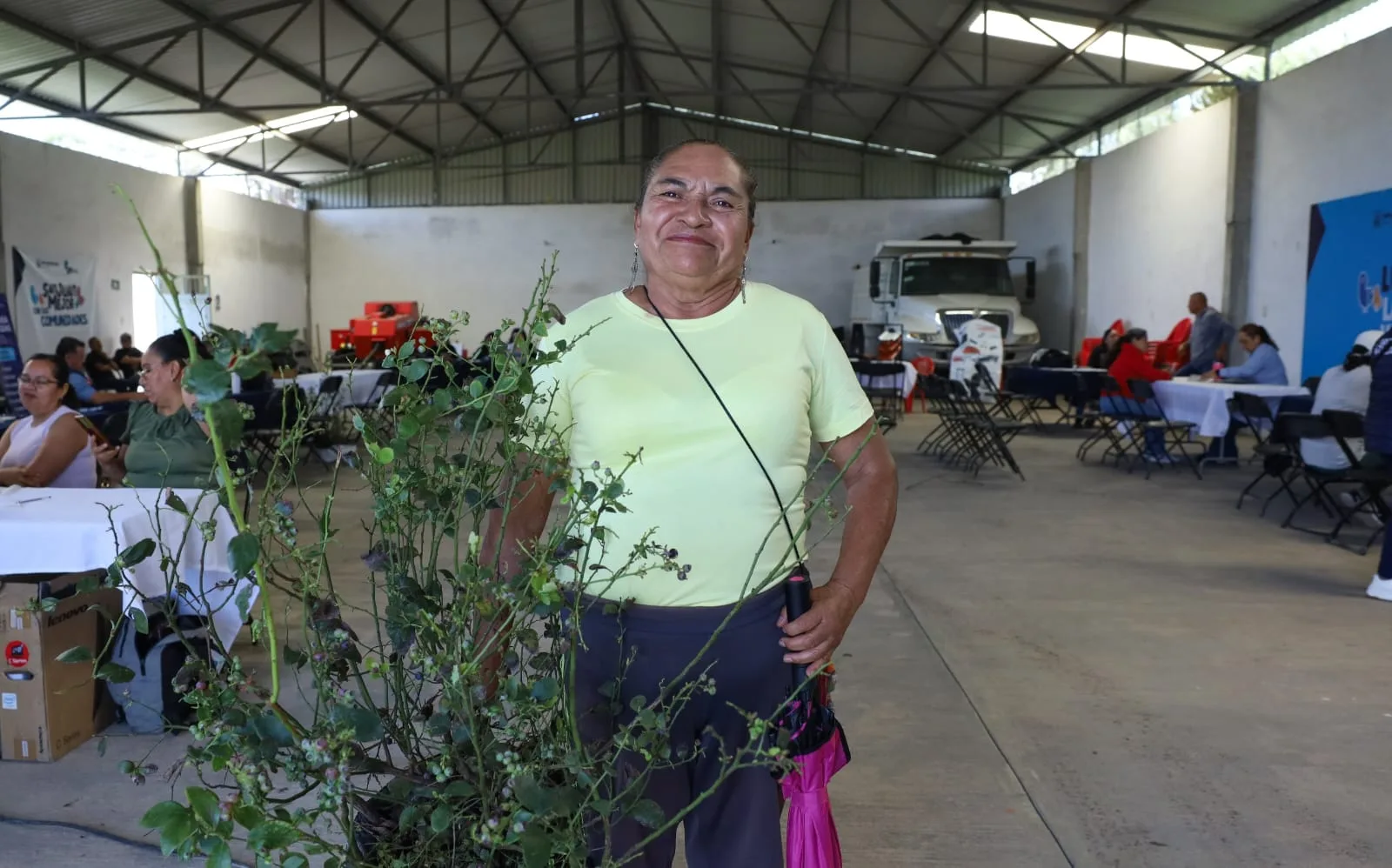 Gobierno Municipal de San Juan del Río atiende a ciudadanos con el Programa “Lunes en Laguna de Vaquerías”.