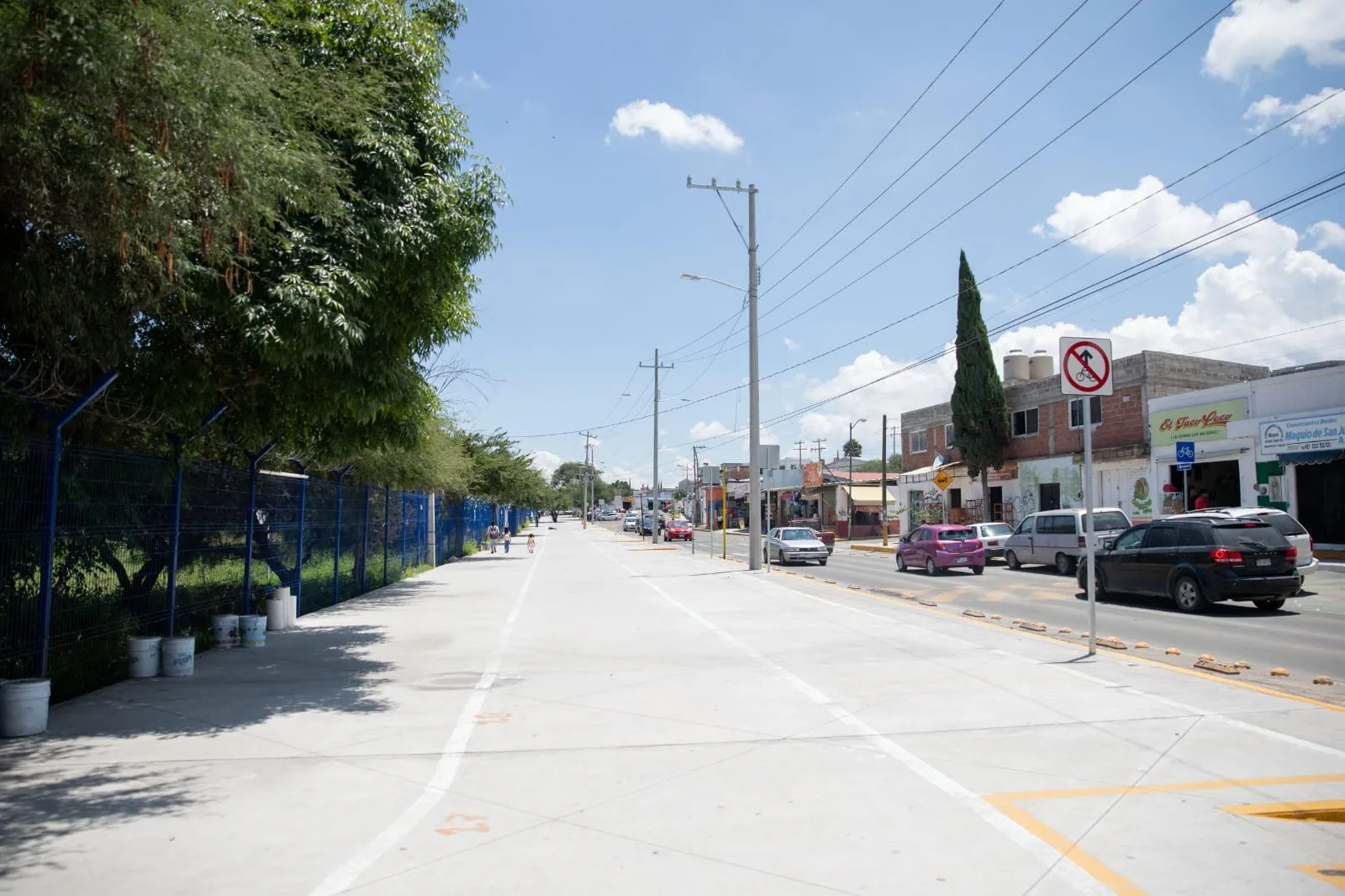 Supervisan obras en la calle Antonio “La Tota” Carbajal; inversión de 850 mil pesos.