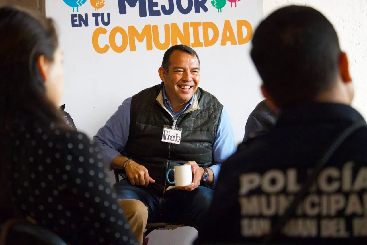 Roberto Cabrera encabezó -hoy lunes- programa “Miércoles en San Pedro Ahuacatlán”.