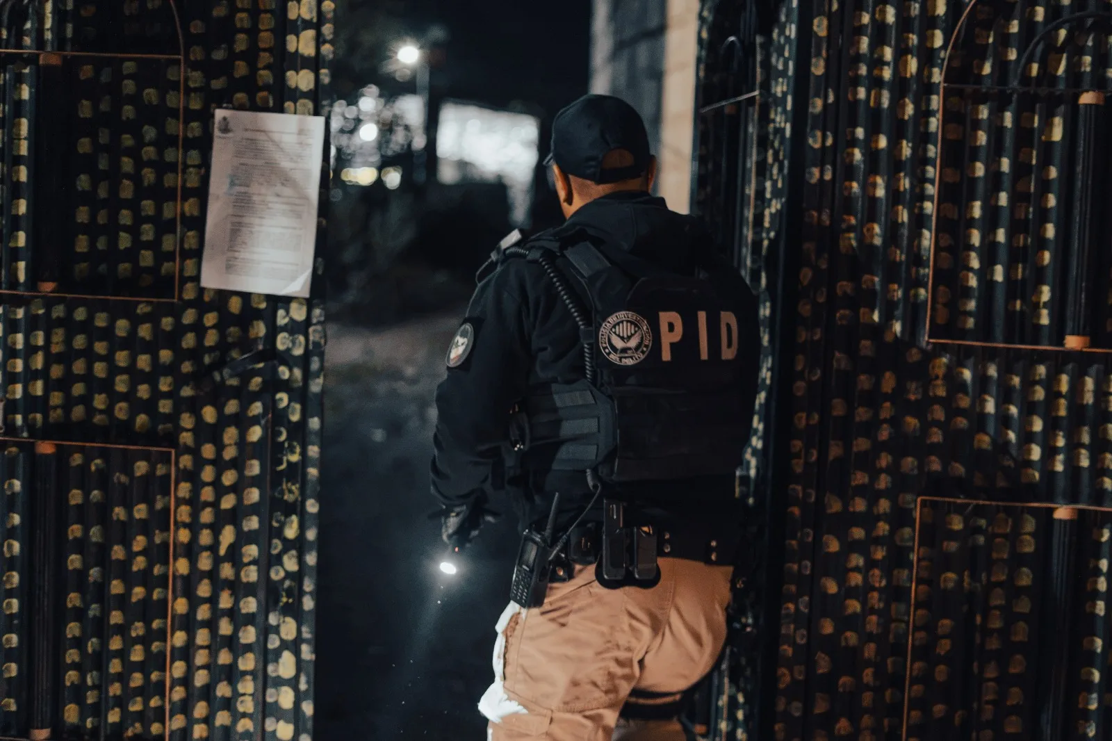 Mega redada en SJR,  autoridades realizan 10 cateos simultáneos;  hay 7 individuos detenidos.
