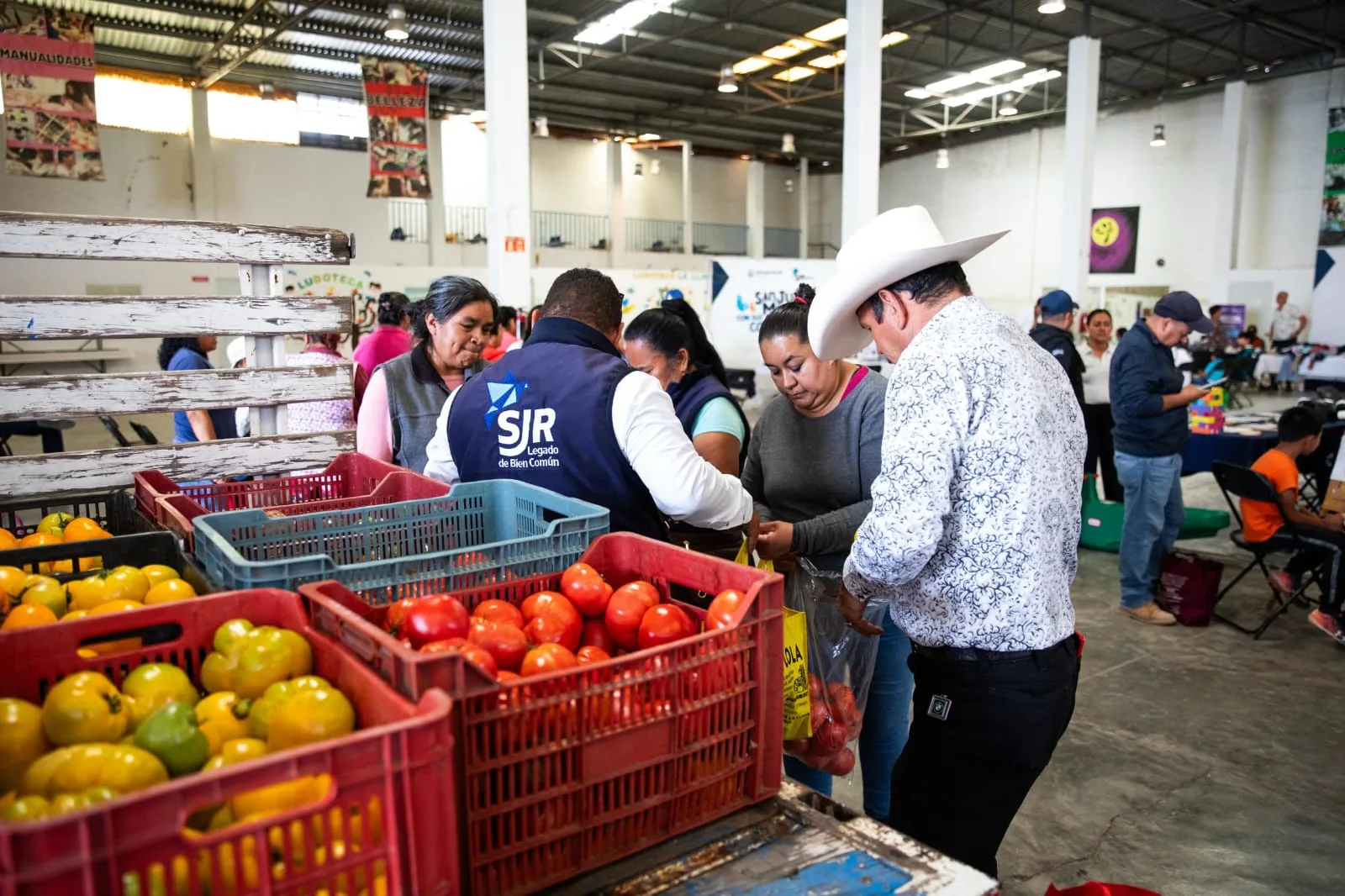 Gobierno Municipal continúa Trabajando Por San Juan con la jornada “Miércoles en La Llave”.