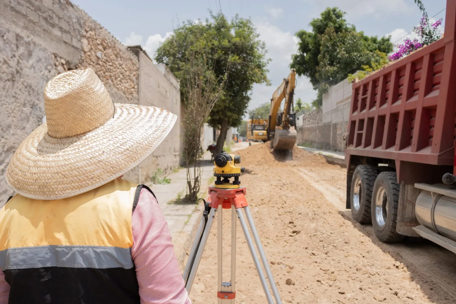 Gobierno Municipal de San Juan del Río rehabilita calle en Santa Cruz Nieto con cerca de 4.4 mdp de inversión.