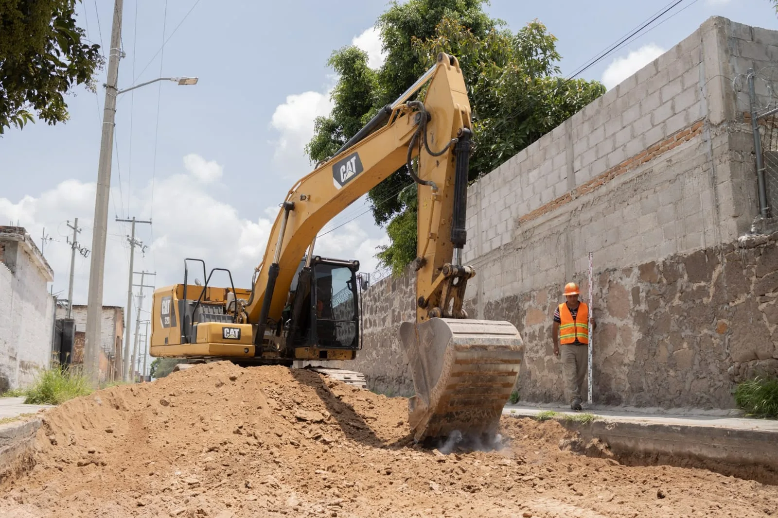 Gobierno Municipal de San Juan del Río rehabilita calle en Santa Cruz Nieto con cerca de 4.4 mdp de inversión.