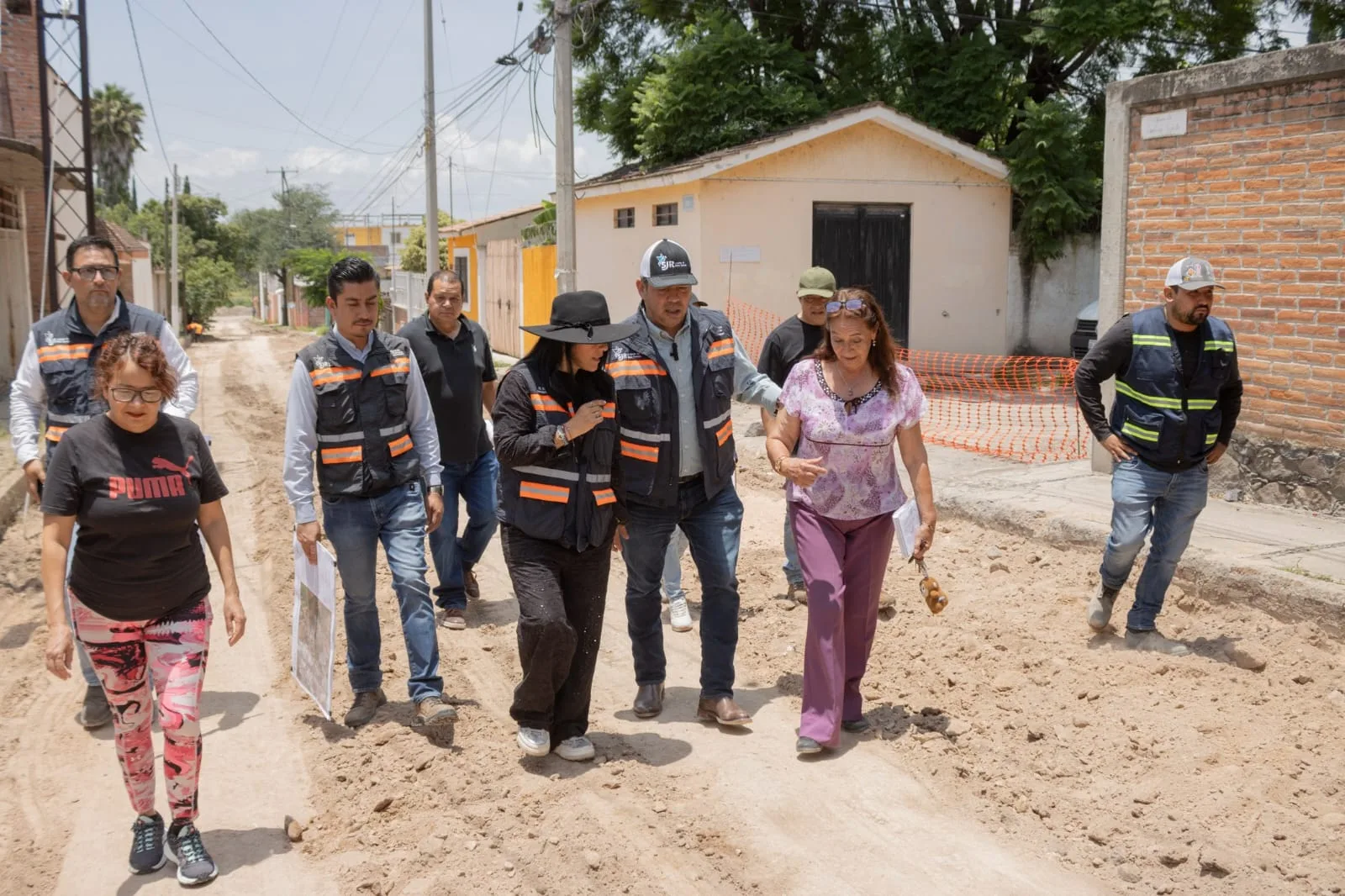 Gobierno Municipal de San Juan del Río rehabilita calle en Santa Cruz Nieto con cerca de 4.4 mdp de inversión.