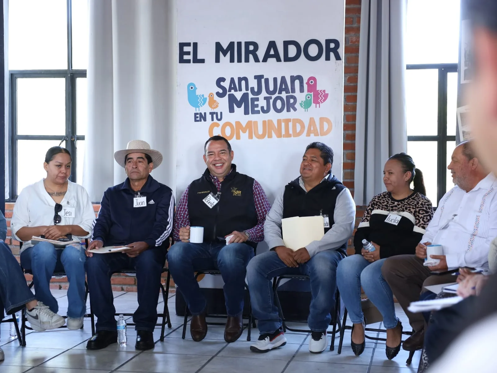 Gobierno Municipal de SJR llevo jornada de trabajo, servicios y atención ciudadana a El Mirador