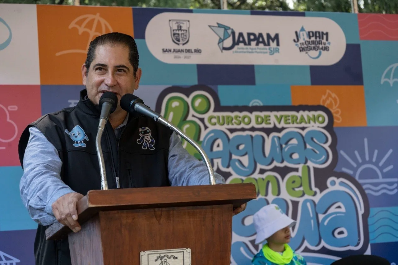 Inauguró Toño Pérez el 4.º Curso de Verano "Aguas con el Agua"; participaron 100 infantes.