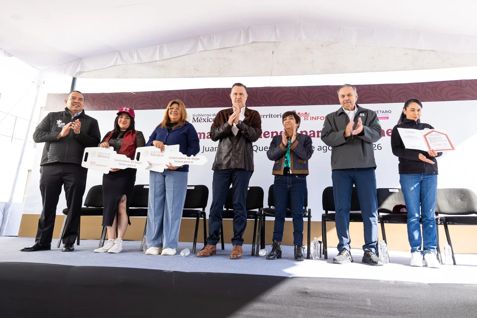Respaldó Mauricio Kuri política de vivienda de la "4T" en beneficio de Querétaro.