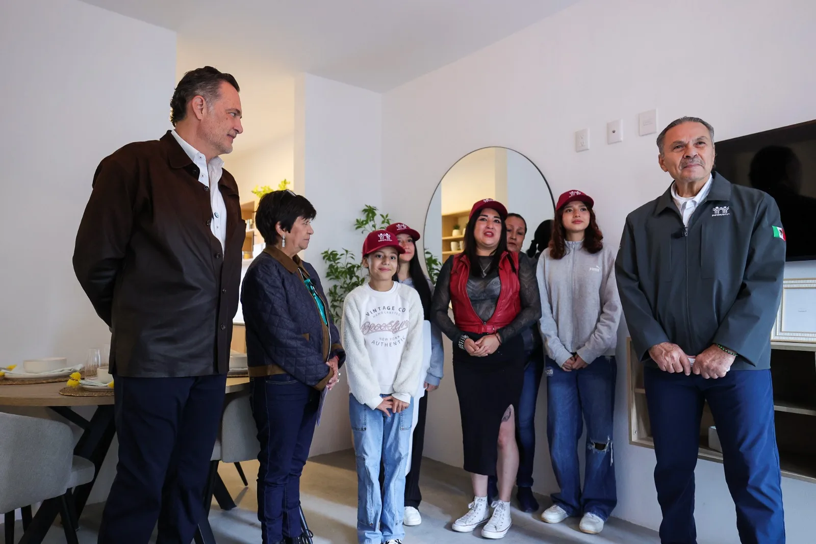 Respaldó Mauricio Kuri política de vivienda de la "4T" en beneficio de Querétaro.