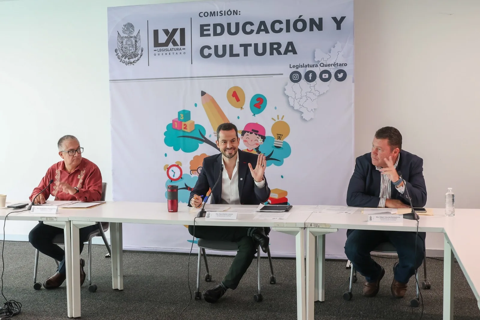 Diputados avanzan iniciativa para "alinear" el modelo educativo de Querétaro a la Nueva Escuela Mexicana.