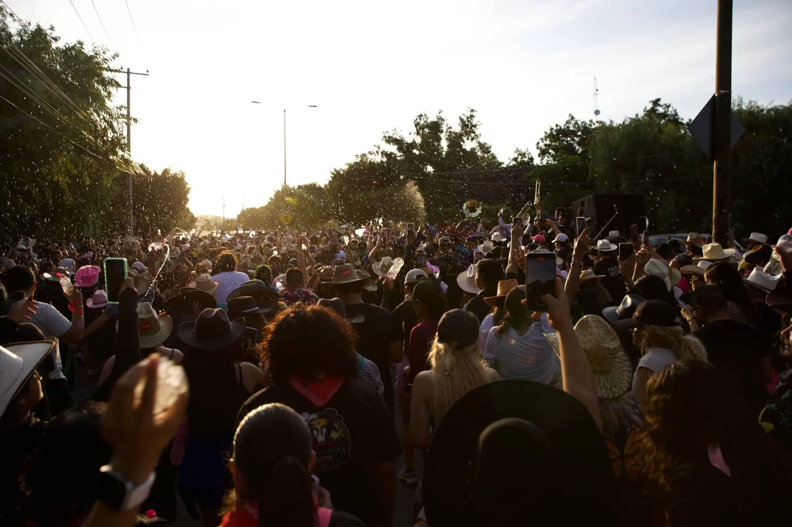 Concluyó con rotundo éxito la Carrera “FestiVaqueRun” en SJR; participaron más de 7 mil personas.