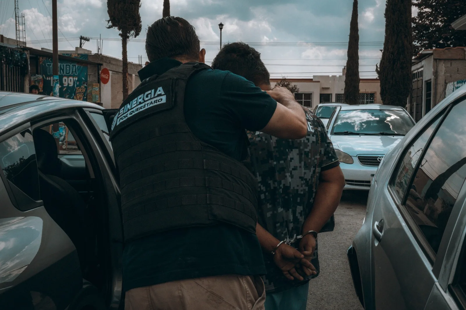 Autoridades desmantelan celula de Narco-menudistas y Trata de blancas; en la Capital Queretana