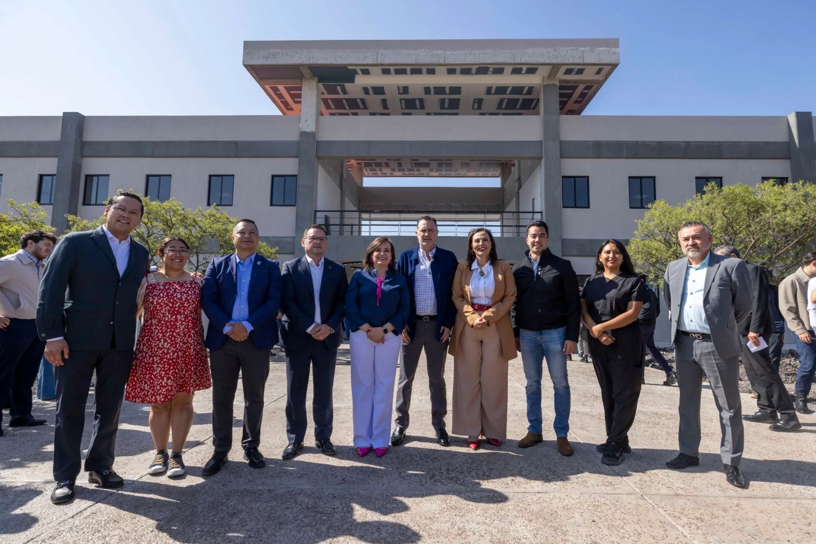 Inaugura Gobernador nuevo edificio de la Escuela de Bachilleres de la UAQ, Campus Aeropuerto
