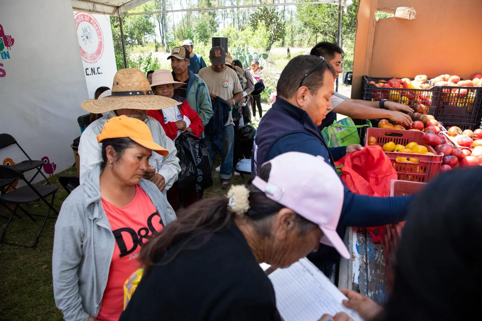 Con trabajo, cercanía y diálogo, Municipio de SJR implementa “Miércoles en Perales”.