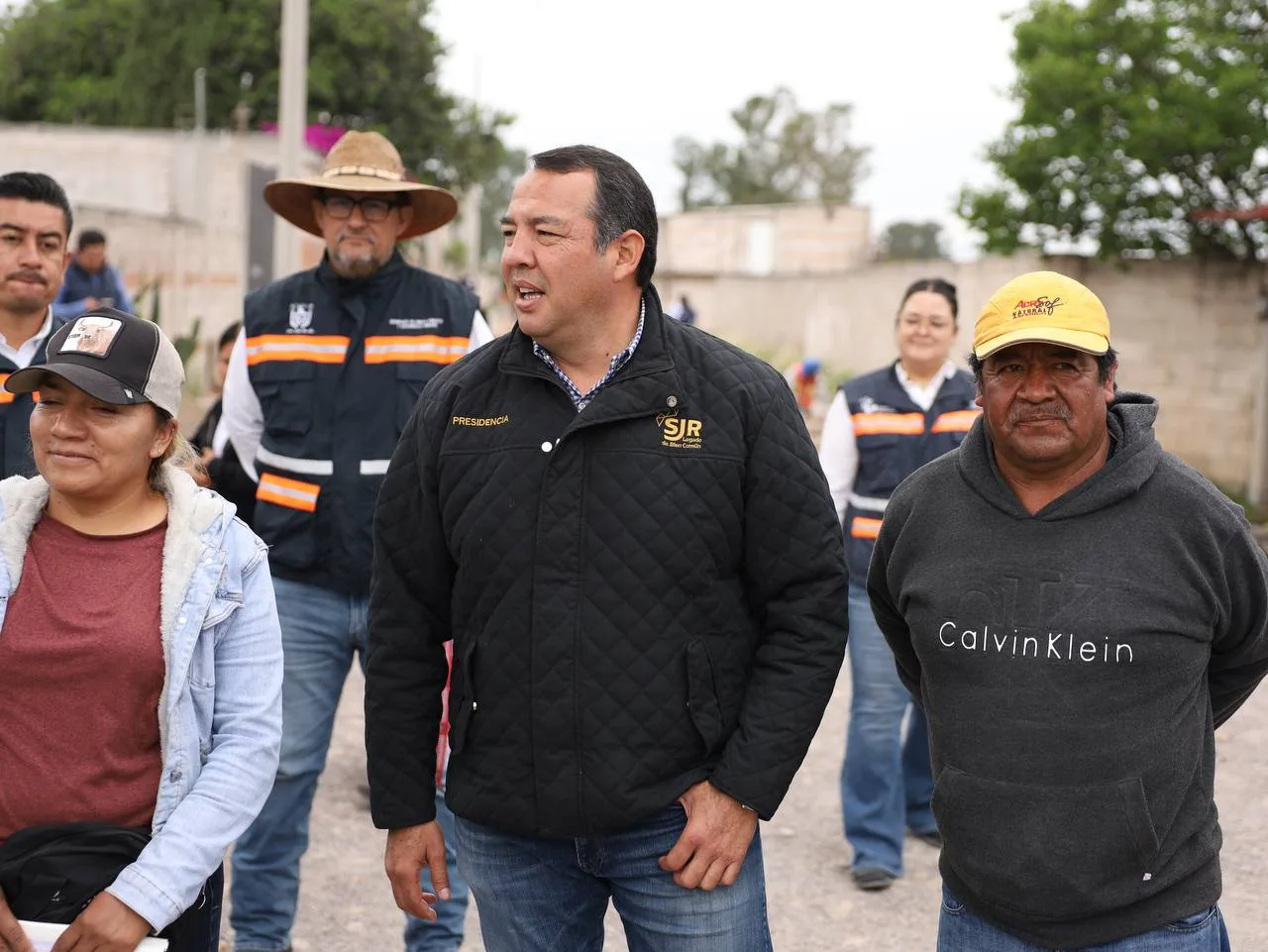 Supervisó Roberto Cabrera construcción de calle en Ampliación Santa Bárbara La Cueva con una inversión de más de 3 mdp.