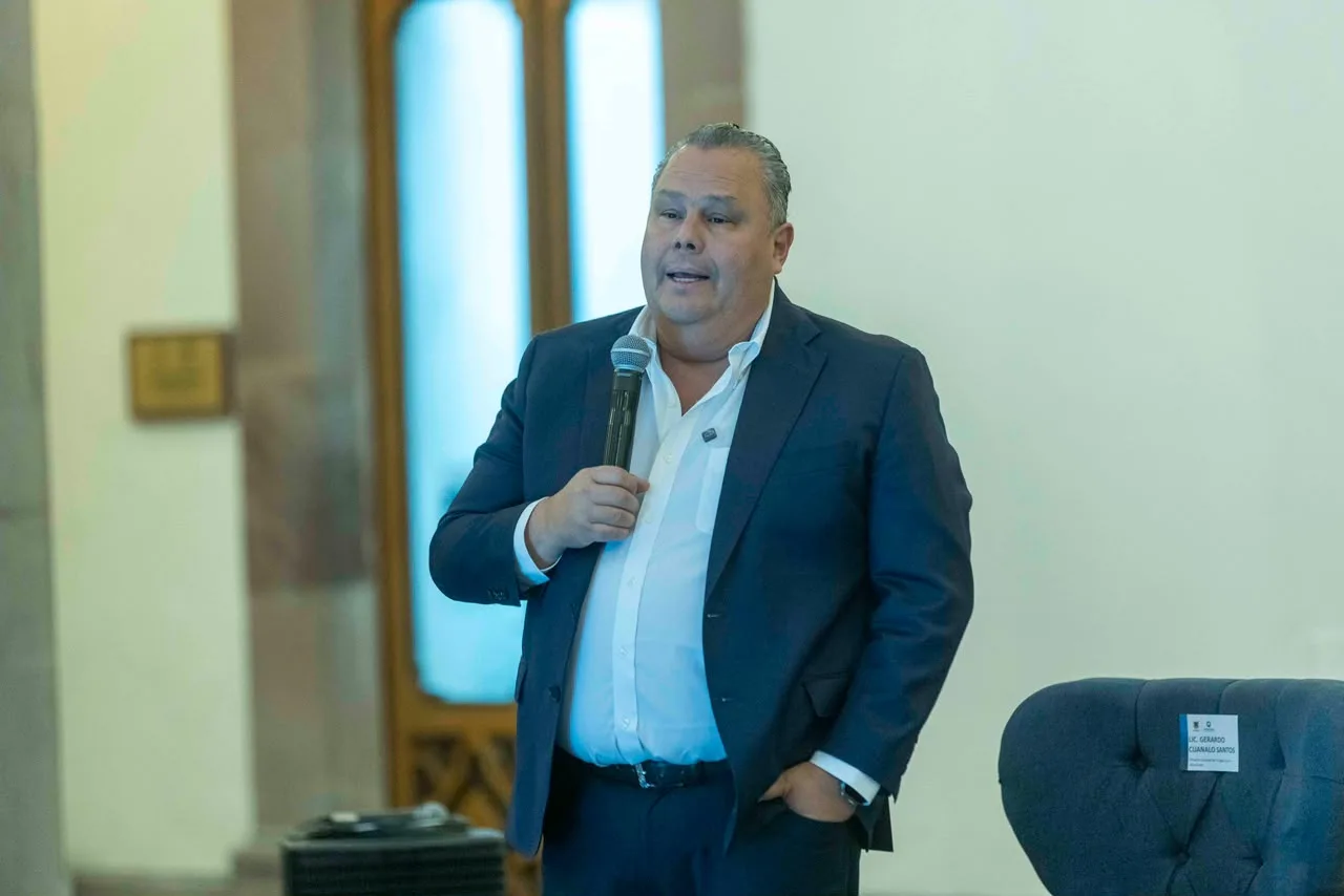 Operativo especial de movilidad en Bernardo Quintana determinante para facilitar maniobras del Tren Méx-Qro: Felifer Macías.