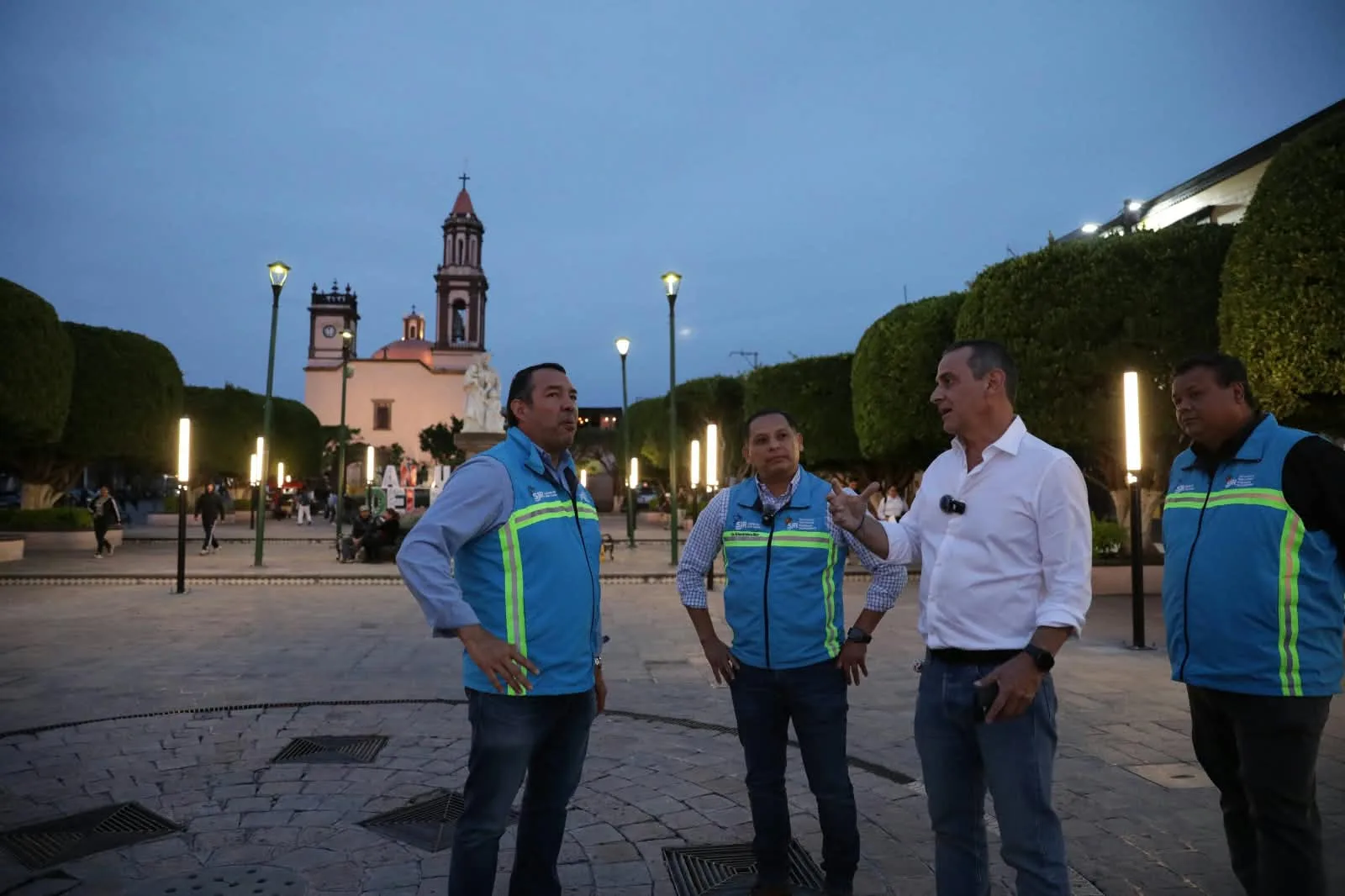 Reforzó Gobierno Municipal alumbrado y seguridad en Centro Histórico de SJR; inversión de 750 mil pesos.