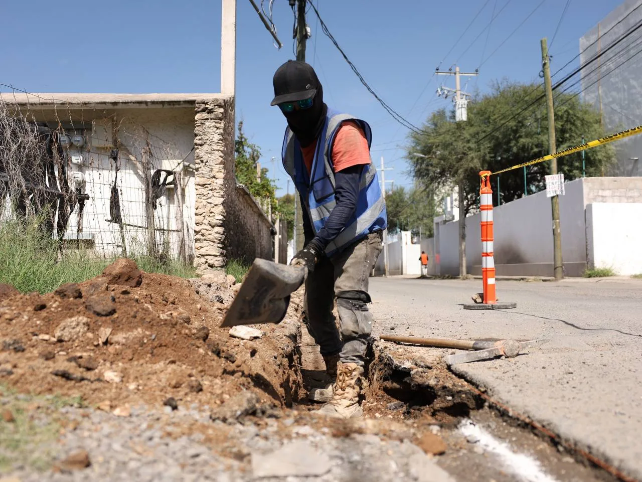 Avazan obras en calles de Santa Cruz Nieto y Solares Banthí; la inversión  es de 8.7 mdp.