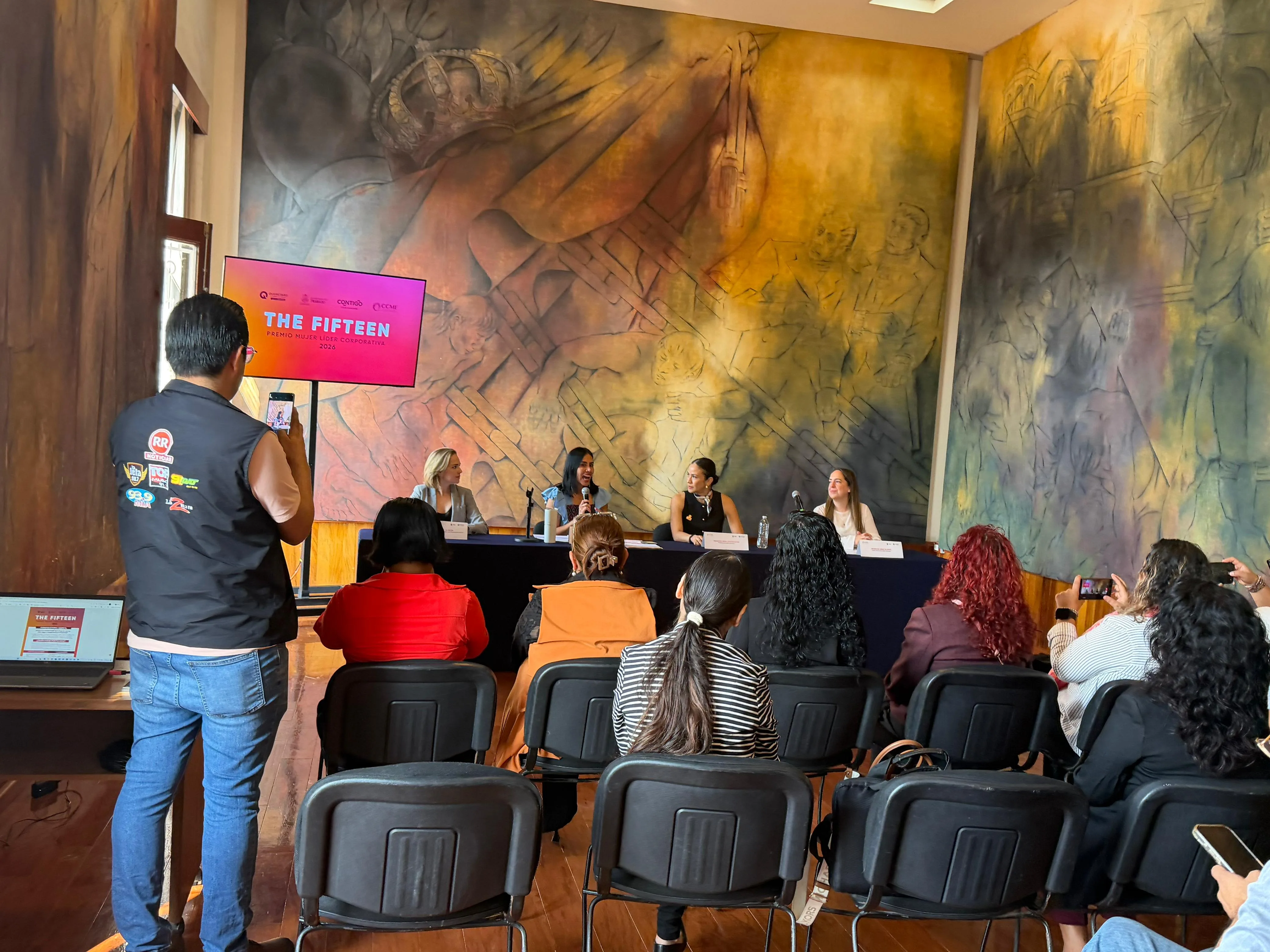 Secretaría del Trabajo organiza "The Fifteen" para reconocer el liderazgo de las mujeres en Querétaro.