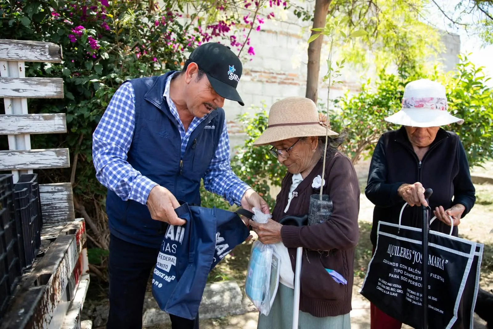 Con trabajo, cercanía y diálogo, Municipio de SJR implementa “Miércoles Visthá”