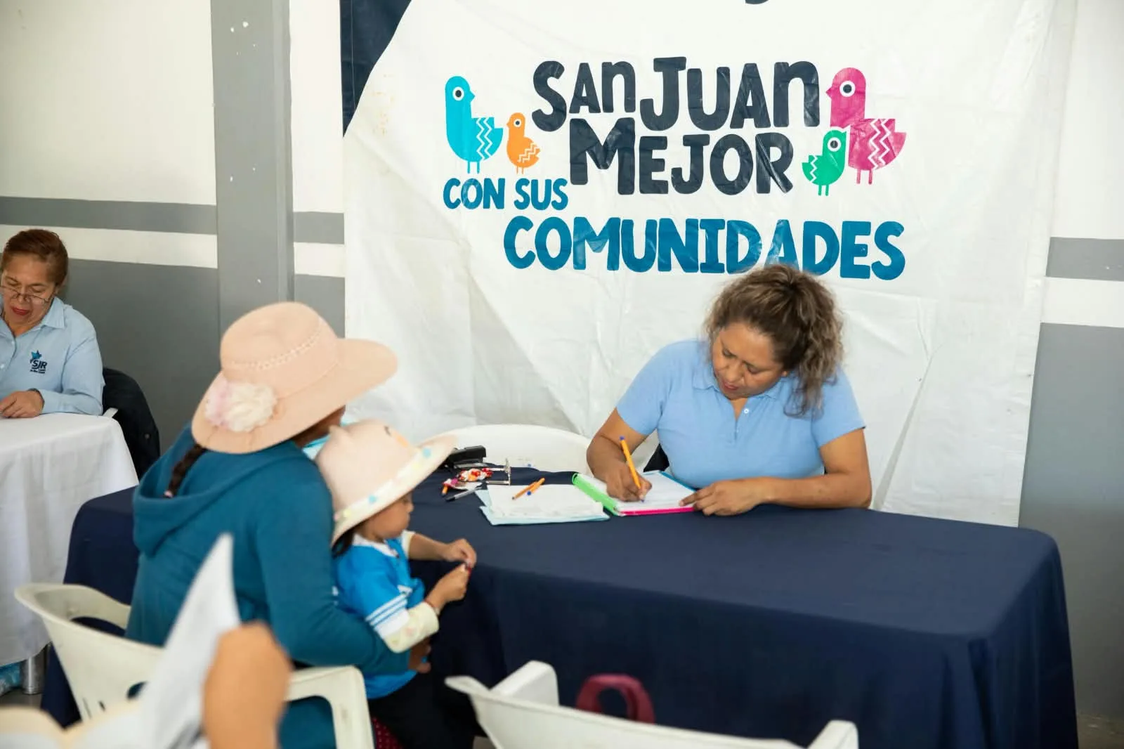 Con trabajo, cercanía y diálogo, Municipio de SJR implementa “Miércoles Visthá”