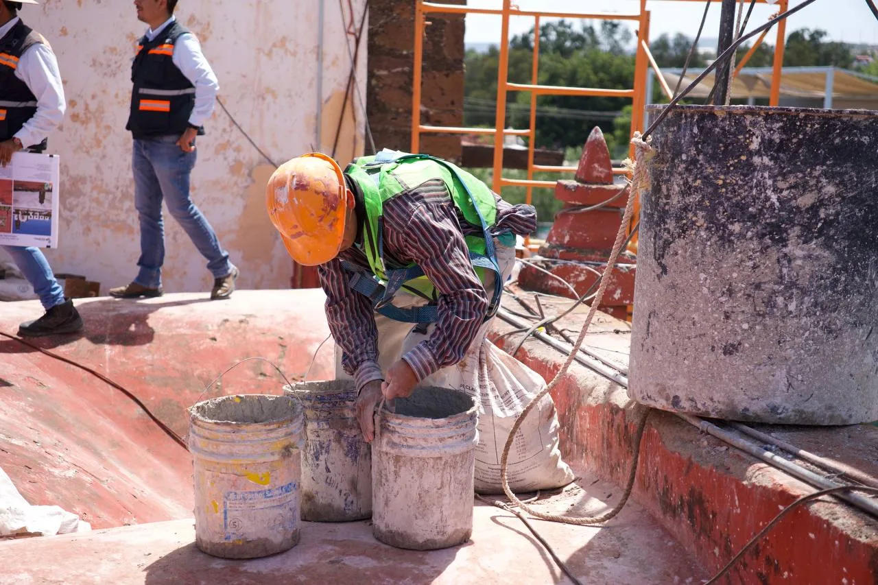 Supervisa Roberto Cabrera la rehabilitación del Templo de San Juan de Dios y Capilla de Jesusito de la Portería.