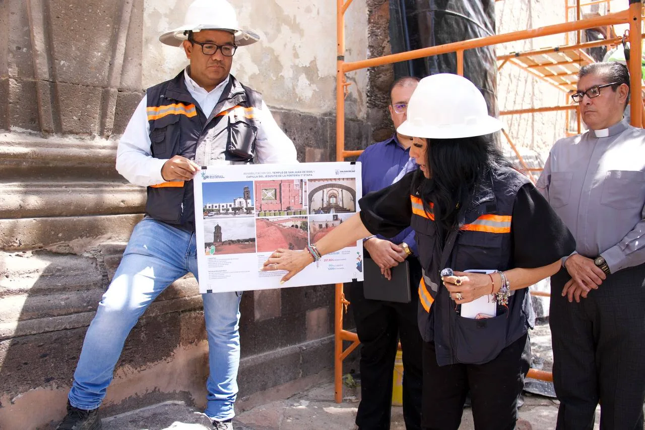 Supervisa Roberto Cabrera la rehabilitación del Templo de San Juan de Dios y Capilla de Jesusito de la Portería.