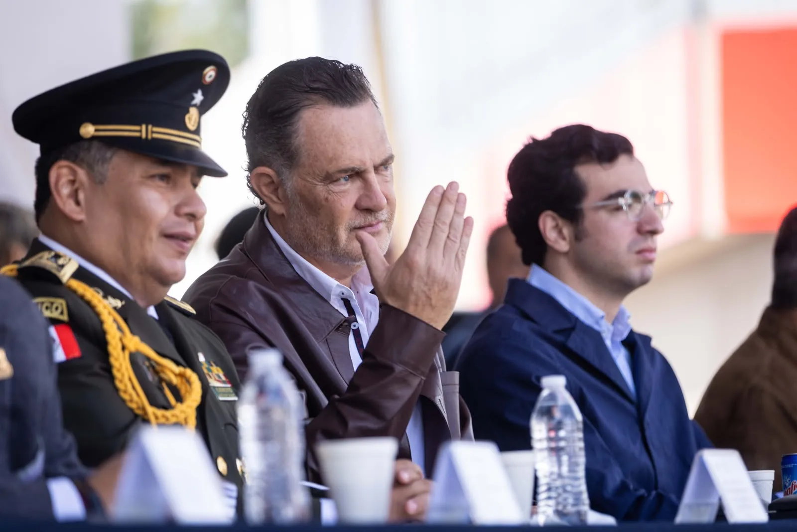 Atestigua gobernador Kuri desfile cívico militar conmemorativo por el CCXVI aniversario de la Independencia