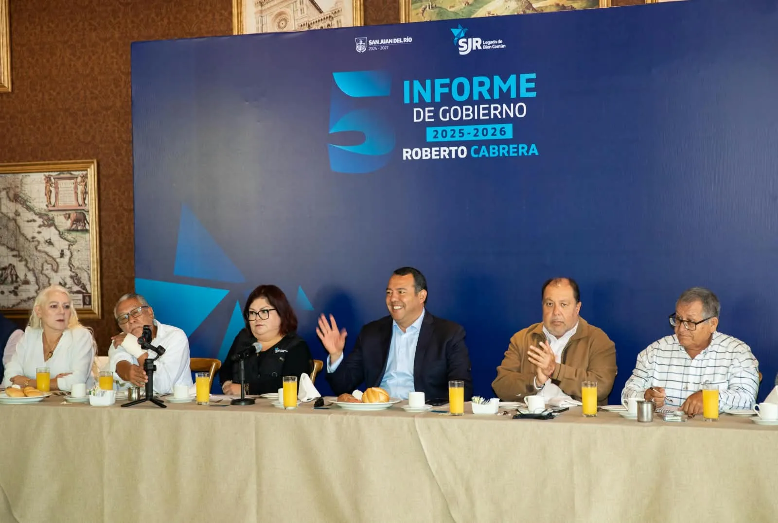Roberto Cabrera inicia actividades con motivo de su Quinto Informe de Gobierno.