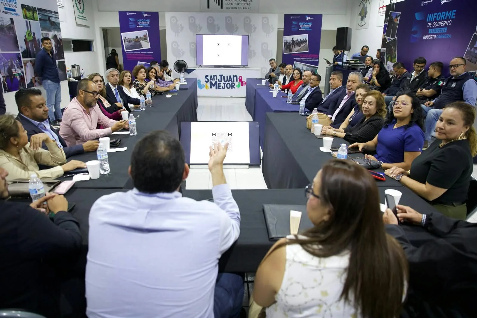 Más de 5 mil sanjuanenses, han sido entendidos durante las Jornadas "En Tu Comunidad": Roberto Cabrera.