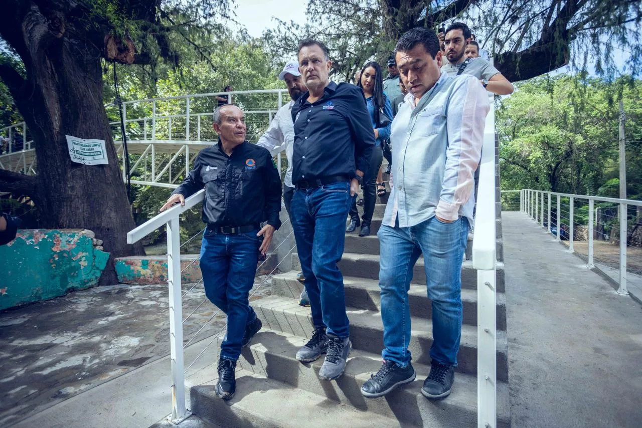 Mientras tanto Kuri se va a la Sierra;  garantizó  movilidad de habitantes de Jalpan, con inversión superior a los 4 MDP.