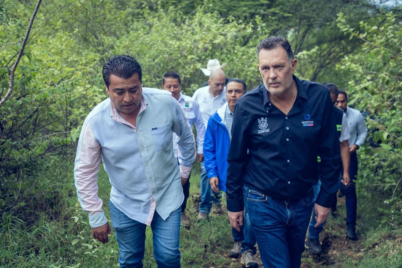 Mientras tanto Kuri se va a la Sierra;  garantizó  movilidad de habitantes de Jalpan, con inversión superior a los 4 MDP.