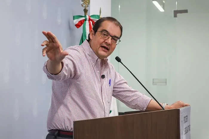 La misma ley, la misma vara y las mismas consecuencias para todos: Memo Vega.