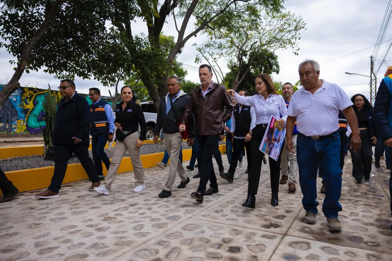 Refrendó Gobernador Kuri compromiso con mejoramiento urbano de SJR; entregó hoy obra superior a los 6 MDP.