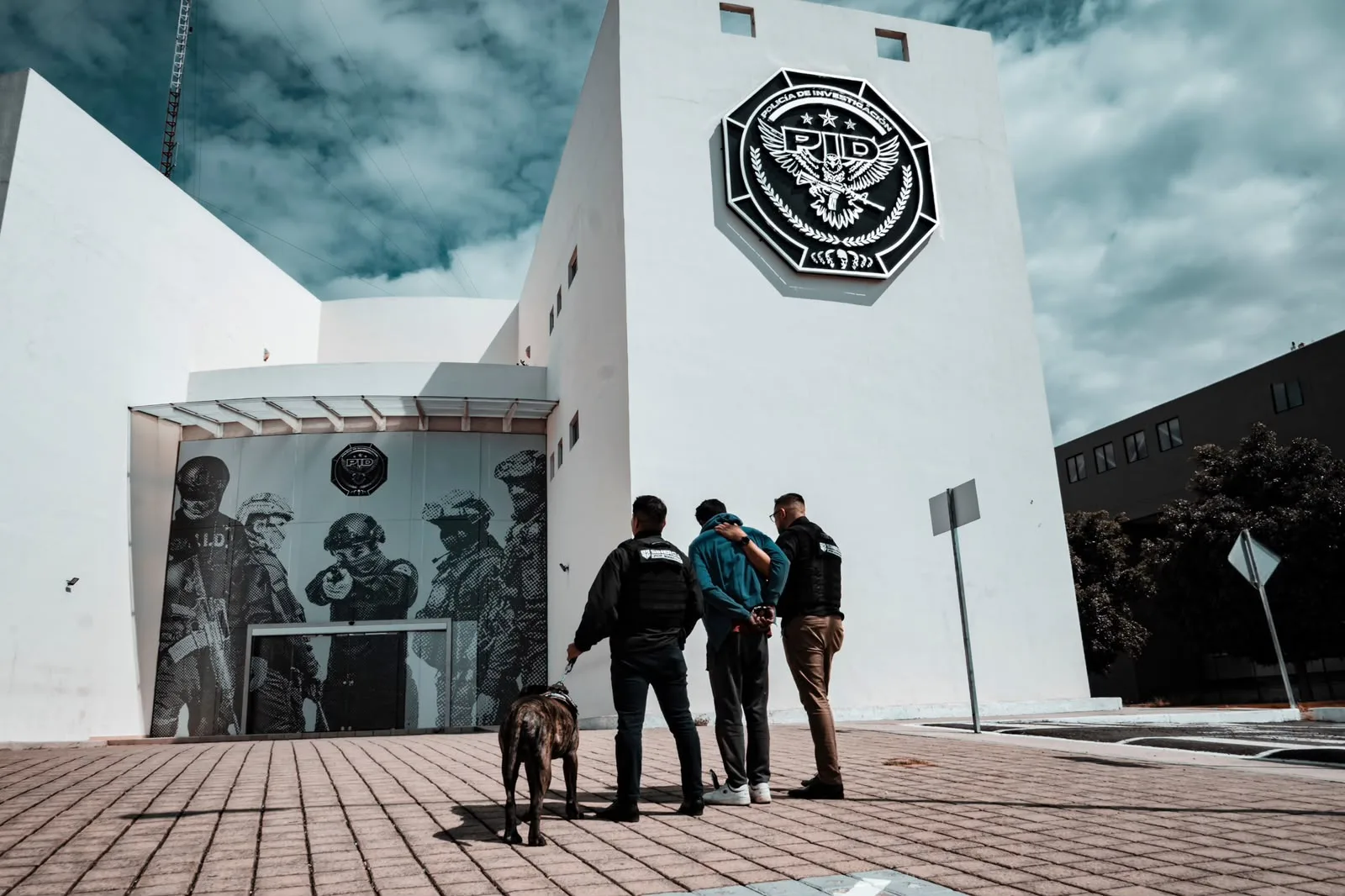 Lo buscaban en el Estado de México, por el delito de violación; lo agarraron en Querétaro.