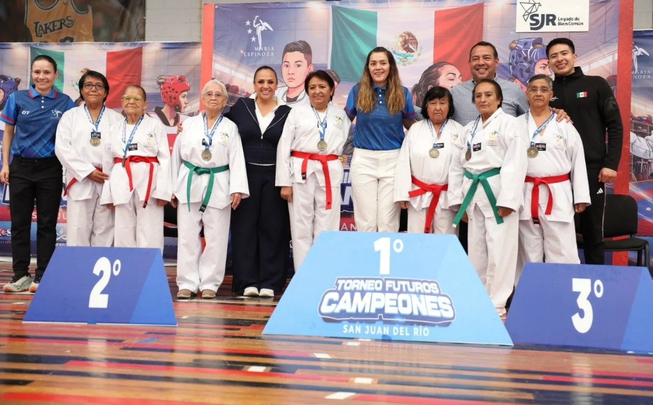 Inaugura Roberto Cabrera el Torneo Futuros Campeones en la Unidad Deportiva Maquío.
