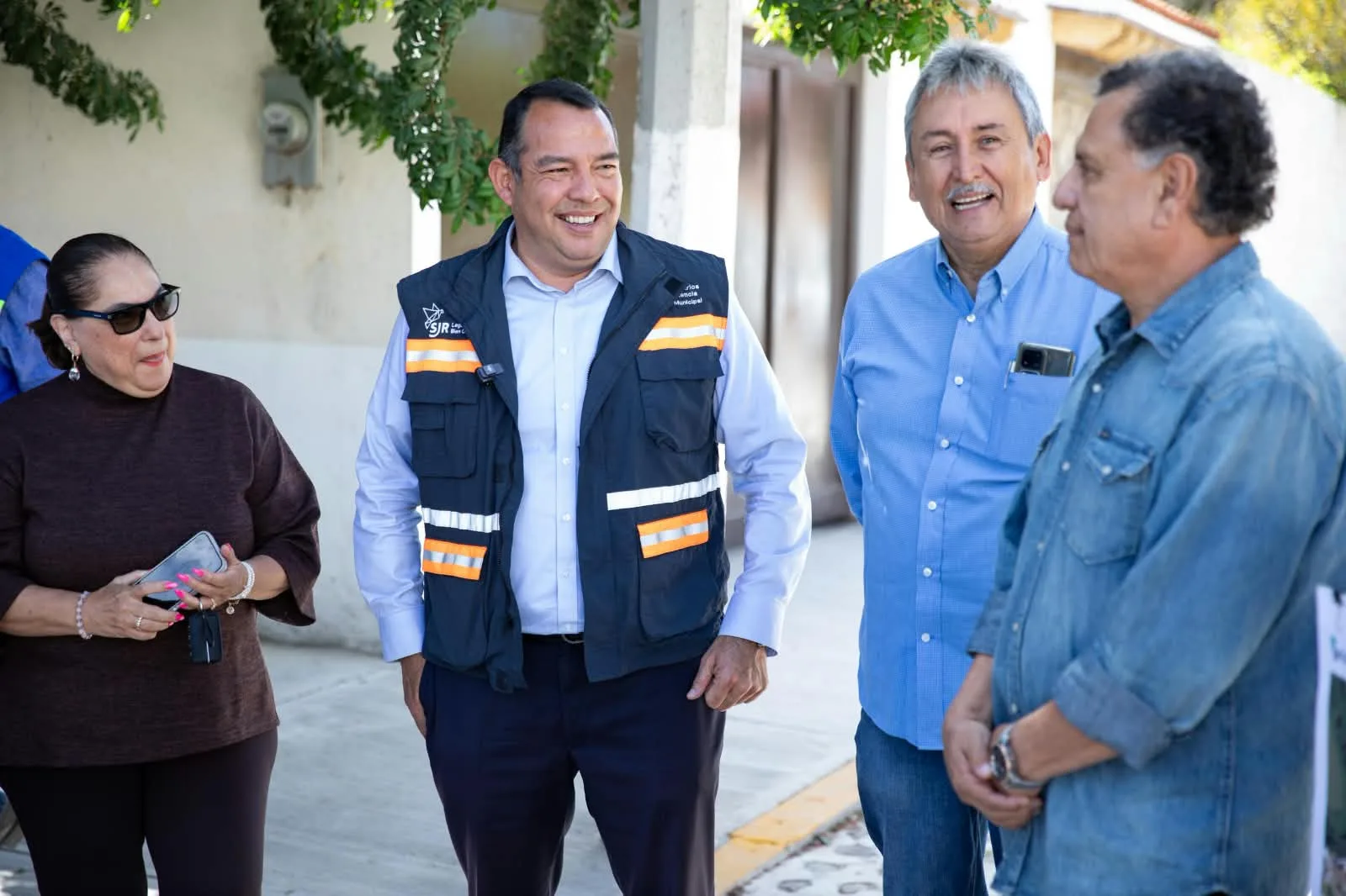 Entregó Roberto Cabrera la rehabilitación de la calle Cadereyta; en Vegas del Río con una inversión de 1.8 mdp.