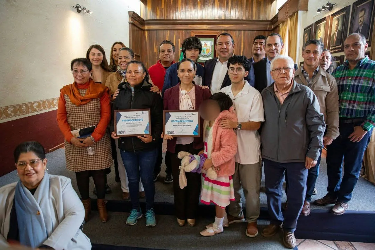 Ayuntamiento de SJR declaró Patrimonio Cultural Inmaterial del Municipio el Traslado del Fuego Patrio.