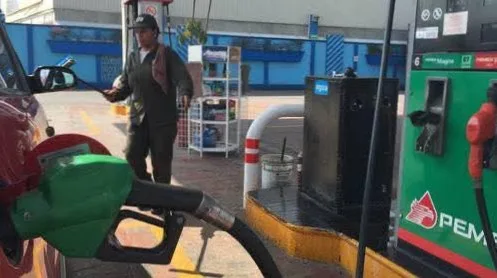 Gasolineras y Casetas ya no recibirán efectivo; a partir de Septiembre, sólo tarjetas de Débito, Crédito y Transferencias