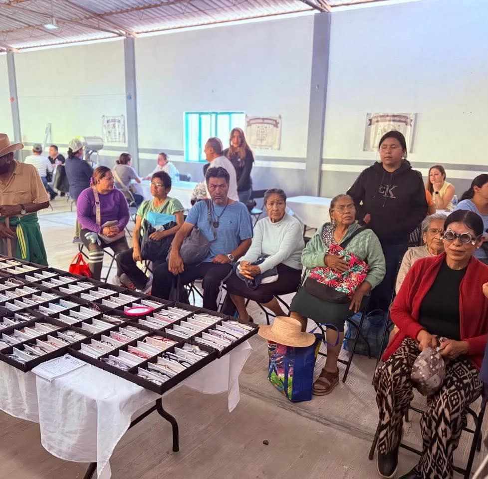 Diputado Güero Inzunza lleva Jornada de Bienestar y Apoyo con más de 15 servicios a familias de Visthá