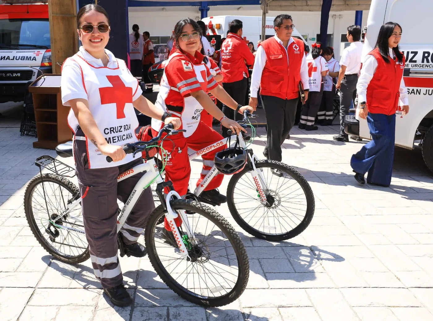 Roberto Cabrera encabeza arranque de la Colecta Anual 2026 de la Cruz Roja Mexicana San Juan del Río