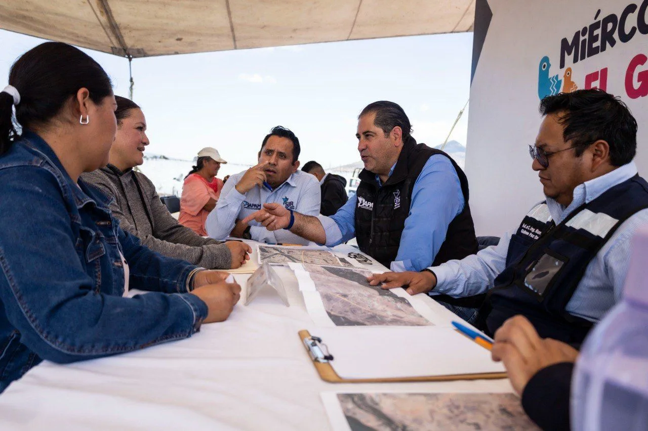 Con diálogo y una jornada de labores del Programa “Miércoles en El Granjeno”, Gobierno Municipal beneficia a sanjuanenses