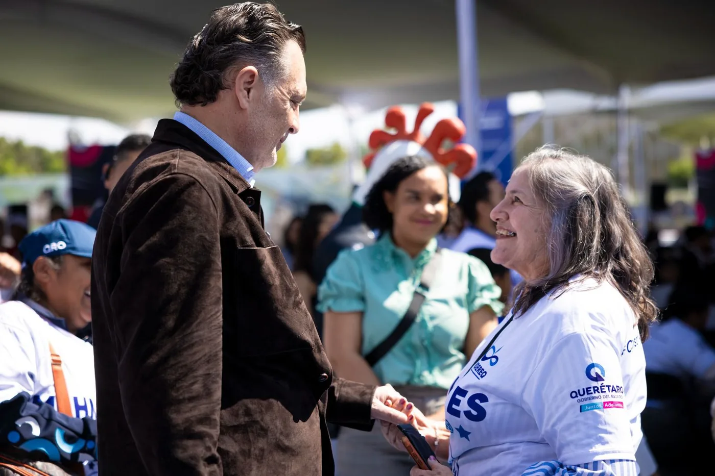 Abandera Gobernador Kuri a delegación queretana rumbo a la Olimpiada Nacional CONADE 2026