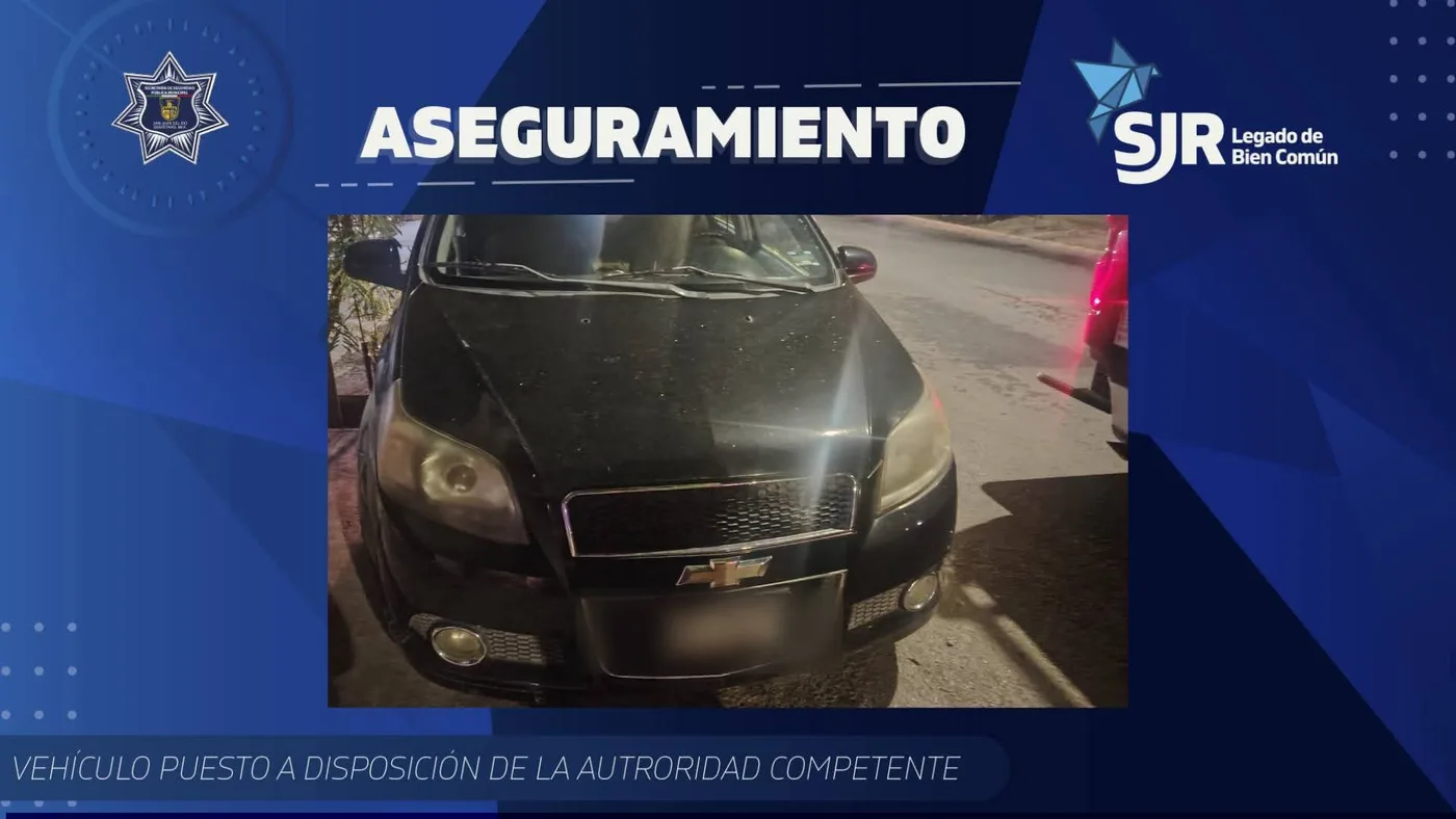 Detenidos por no pagar la gasolina y ponerse “al brinco” con la policía.