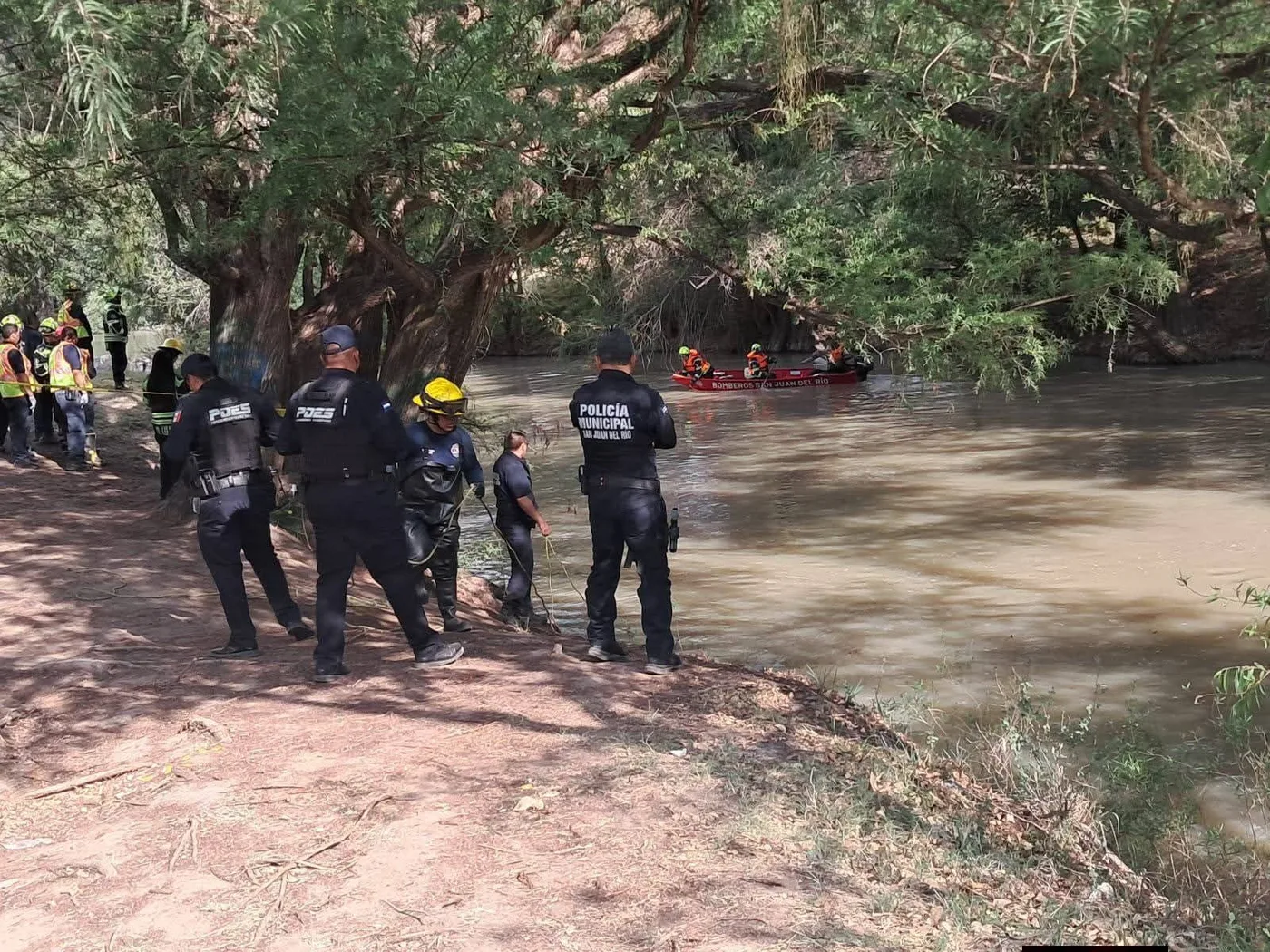 Tras intensa búsqueda; ubican el cuerpo del masculino que ingresó a nadar en presa de La Magdalena.